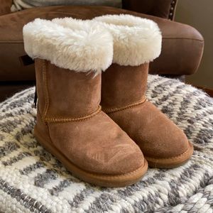 Warm Faux Leather Boots
